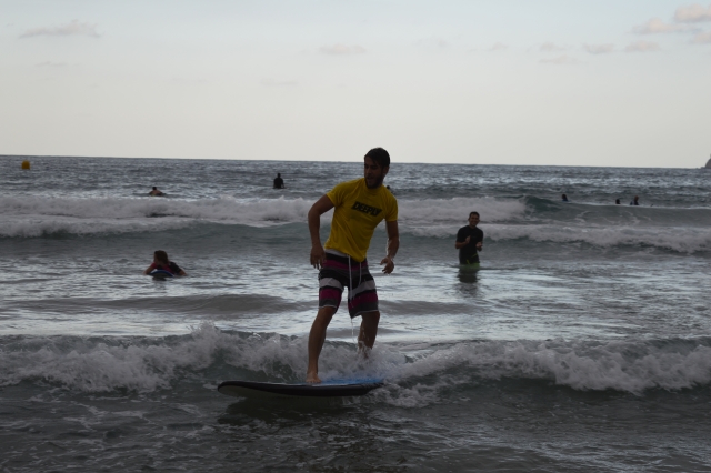  Private surf lessons 