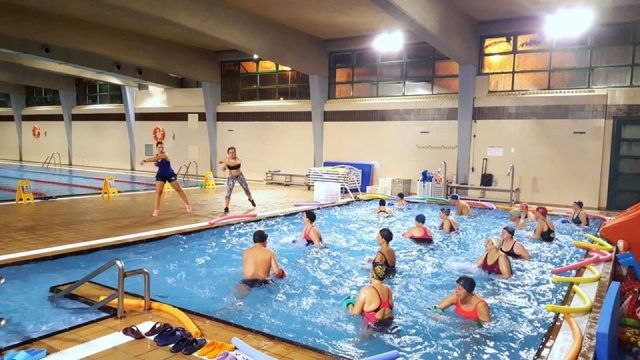  ginástica aquática para adultos 