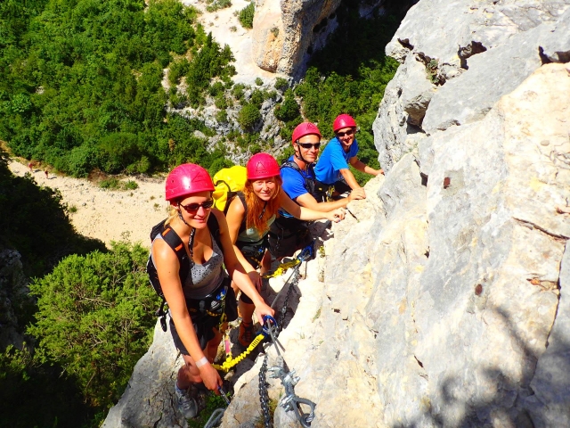Escalando con los compis