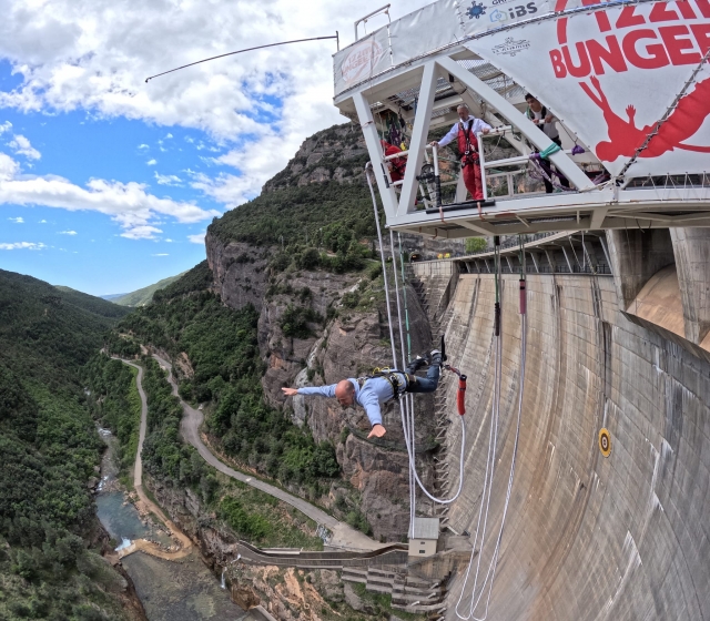 Avis de Soraya concernant Saut à l'élastique et vidéo Llosa del Cavall 122 mètres