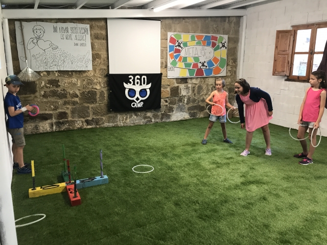 Juegos dentro del albergue