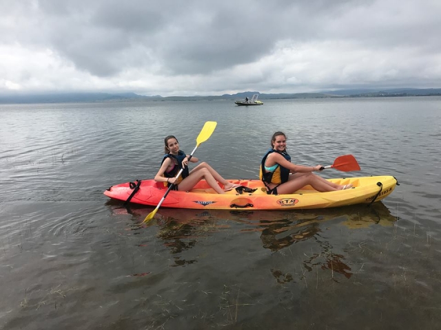 En kayak por el embalse
