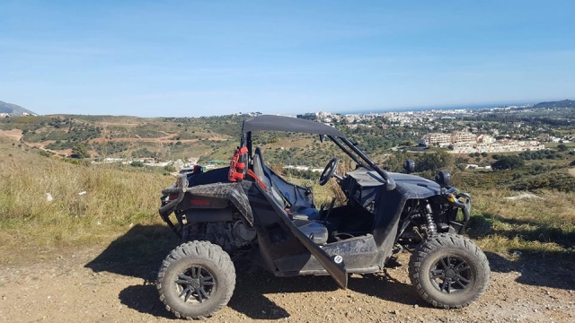 Buggy listo para recorrido por Mijas