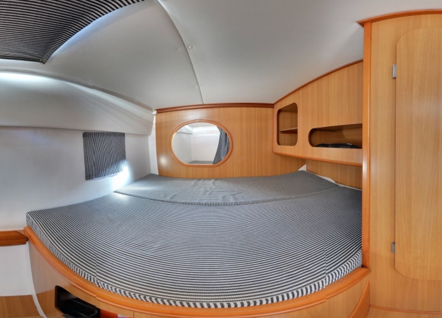 Camarote con cama amplia