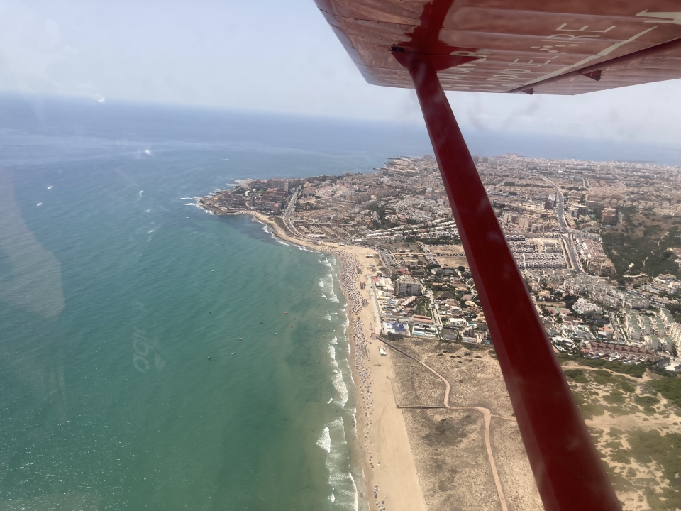 res_o-67176-vuelo-en-avioneta_de_roberto-aguirre_1783793052760.jpeg