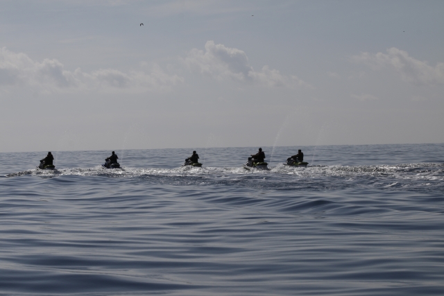 Saliendo hacia las Islas Medes en jet ski