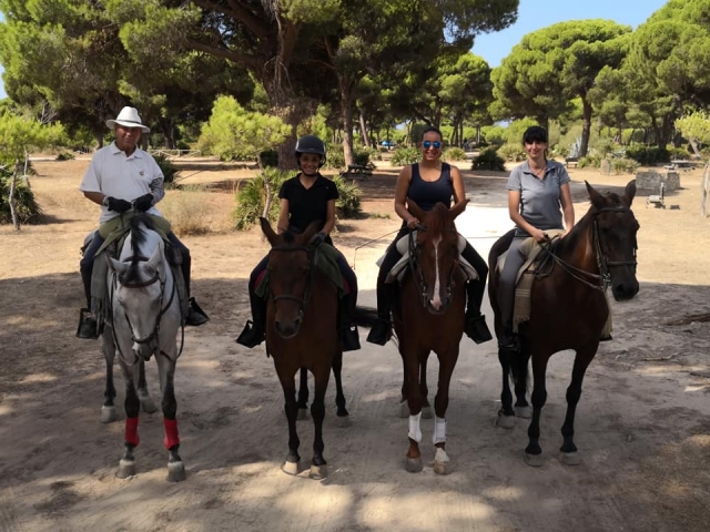 Salida a caballo por pinar de Chipiona