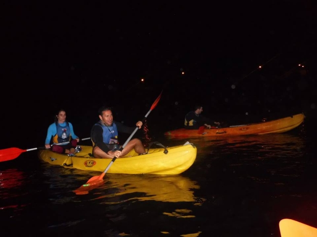 Kayak nocturno