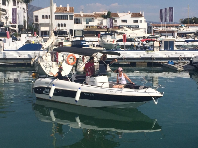 Nuestro charter partiendo del puerto