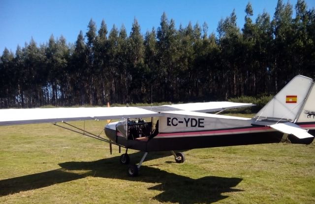 Despegue en ultraligero desde Castriz