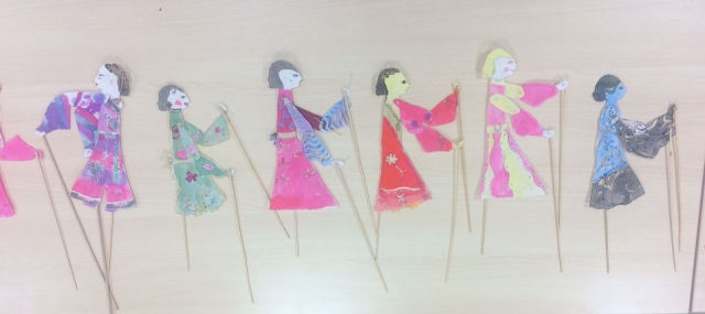  Oficina de artesanato 