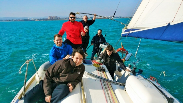 e-19752367-en-el-velero15583439767158.jpg