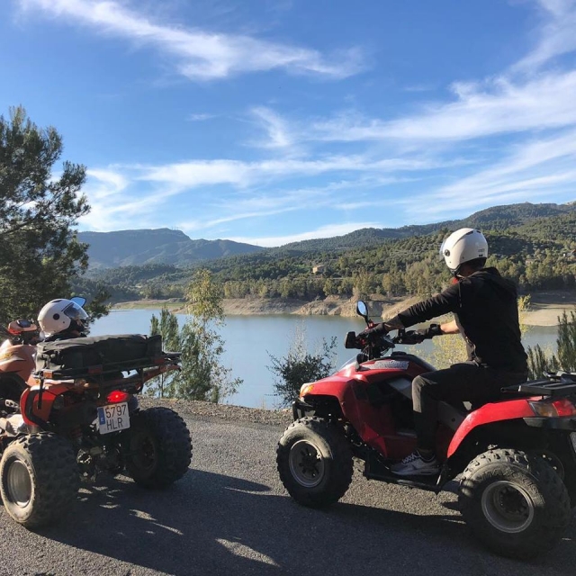 Quad excursion with guide in Salou 