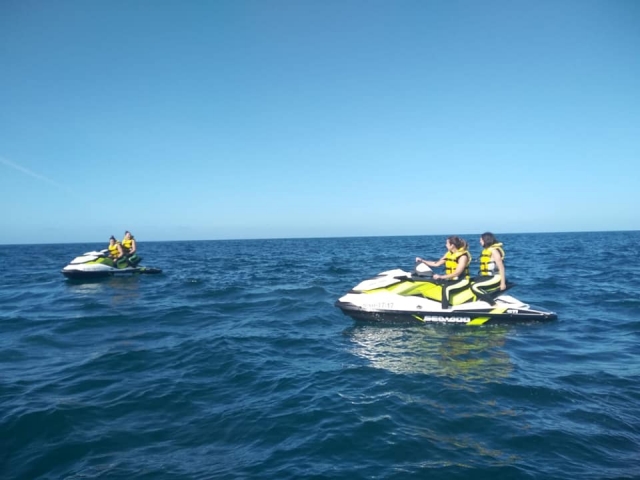  Moto d'acqua a due posti a Gijón 