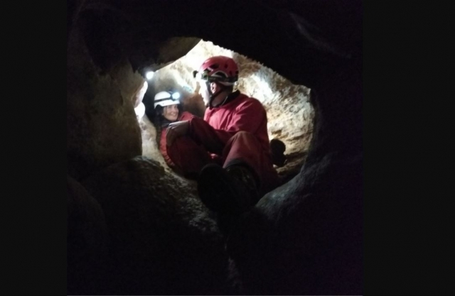  Dentro da aba do gato na caverna 