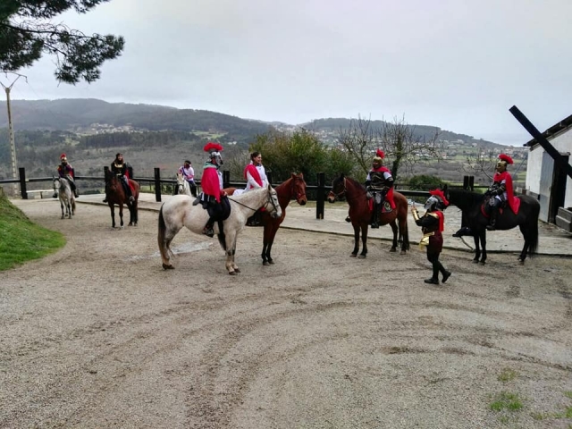 Ruta a caballo para despedida de soltero en Barranán