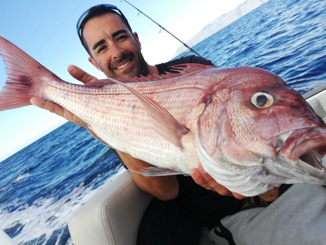 Tripulación experta en la pesca deportiva