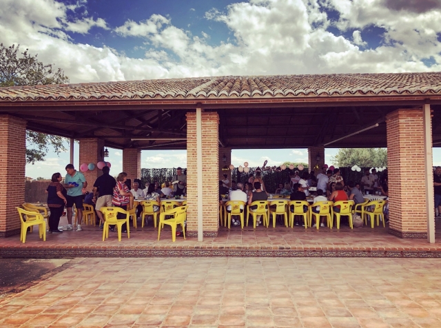 Zonas techadas con sombras para eventos