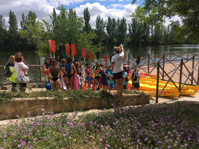  Ricevere istruzioni per maneggiare il kayak a Briñas 