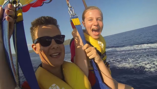  Máxima emoção em parasailing 