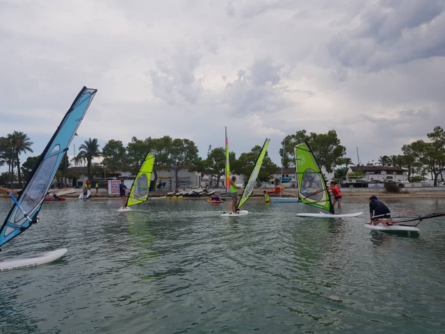 Día de windsurf en Mallorca