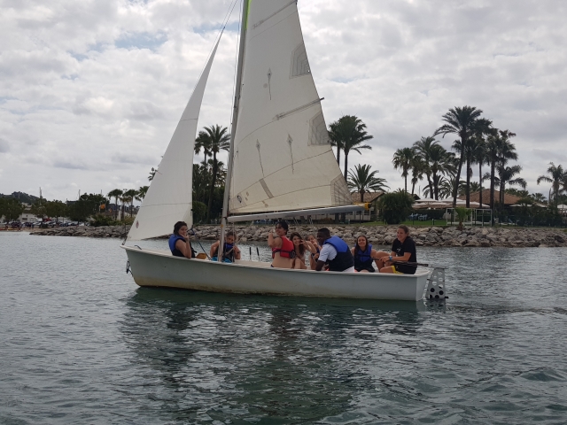Aprendiendo vela en Mallorca