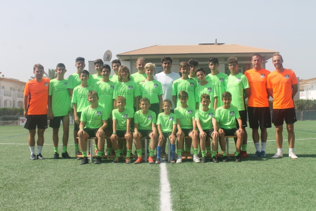 Campamento de fútbol de alto nivel
