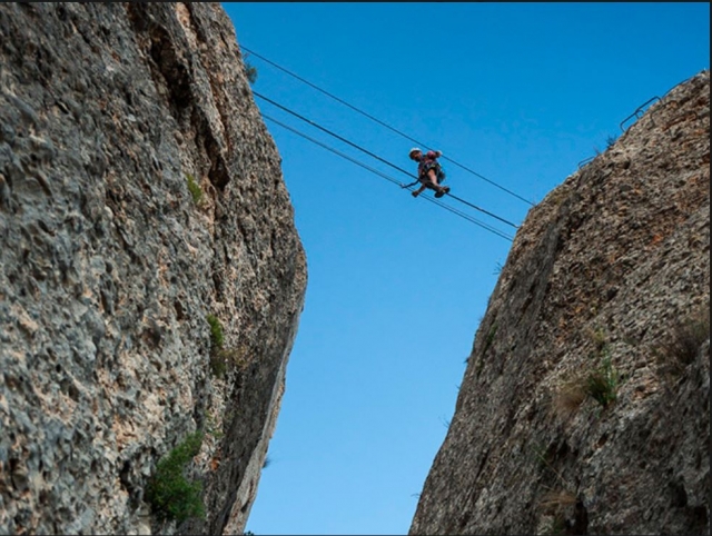Puentes colgantes en la ferrata