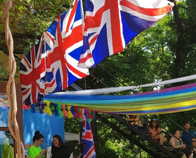 Fiestas inglesas en el campamento hípico