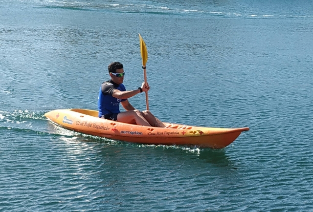  Remando in kayak individuale 