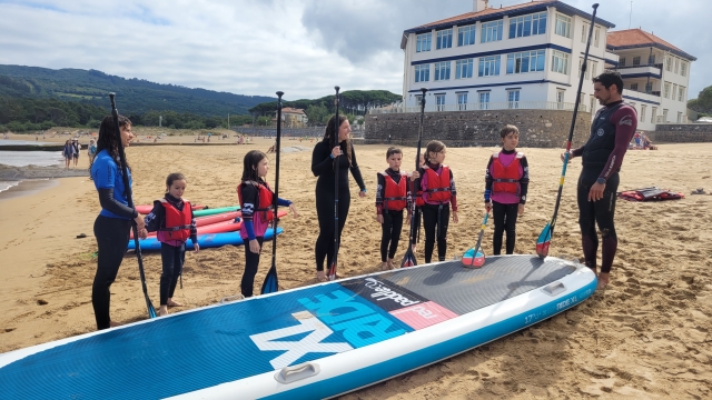 Aprendiendo paddle surf