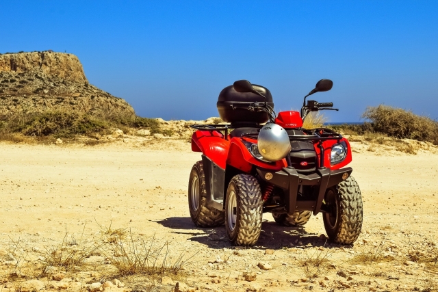 Quad en la costa de Alcudia