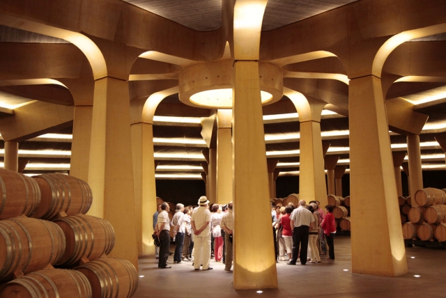 En la sala octogonal del museo