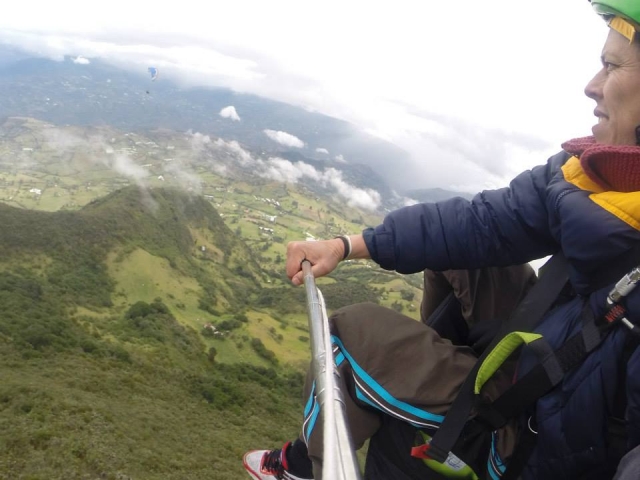 Disfrutando del vuelo sobre la comarca guadalajarena