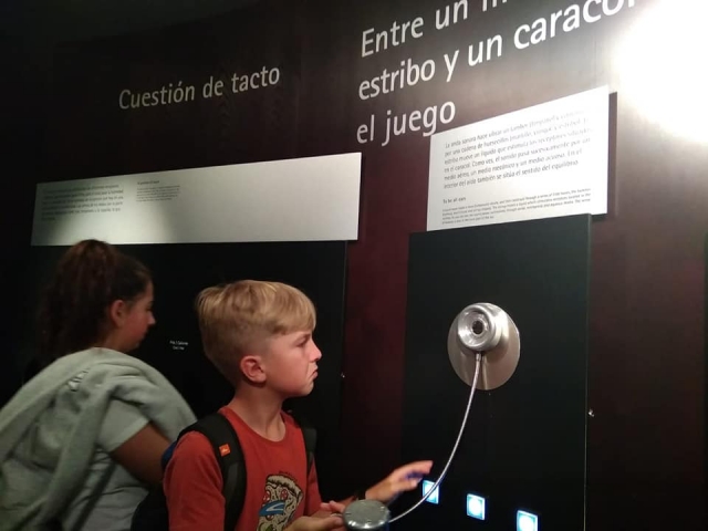 En el museo aprendiendo