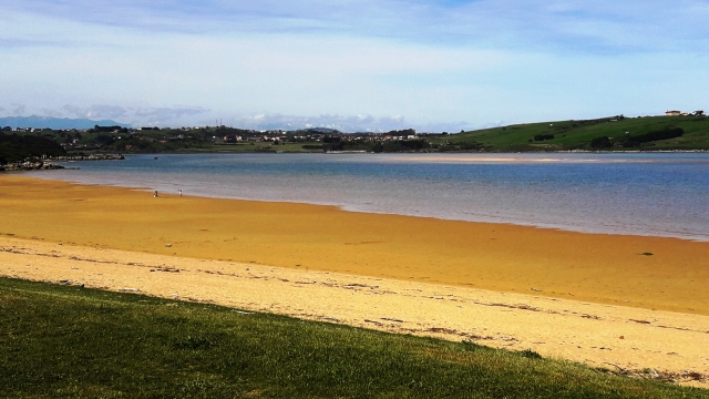 Playa de Mogro