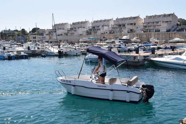  Bootsverleih in Calafat 