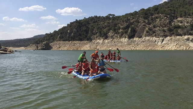 e-19755724-equipo-en-la-tabla-de-big-sup15934318862616.jpg
