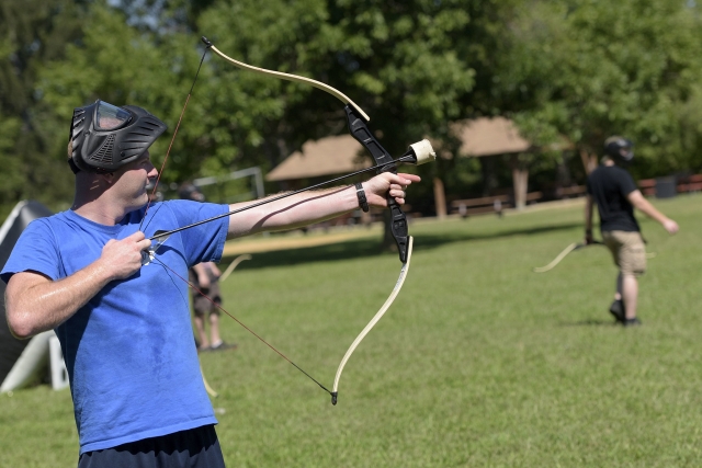  Aiming with the archery tag bow 