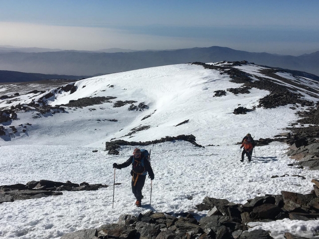  In Sierra Nevada mit den Schneeschlägern 