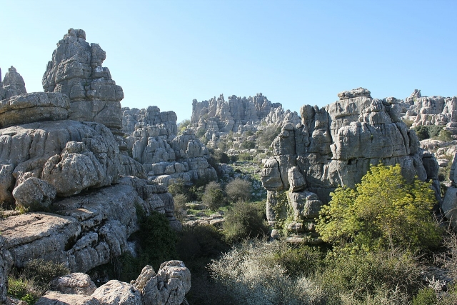 e-19756634-1280px-en-el-torcal-de-antequera16110501308399.jpg