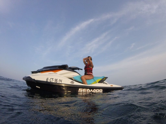  Pilotare una moto d'acqua 