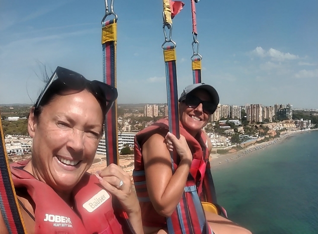 Review of Tina about Parasailing from Mil Palmeras Beach 15 min
