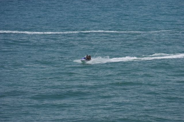Moto de agua por la costa de Alboraya