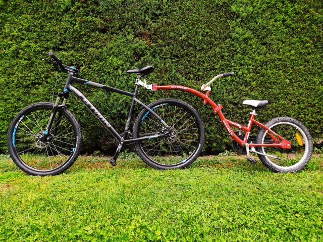  Versuchen Sie eine Tandem-Radtour 