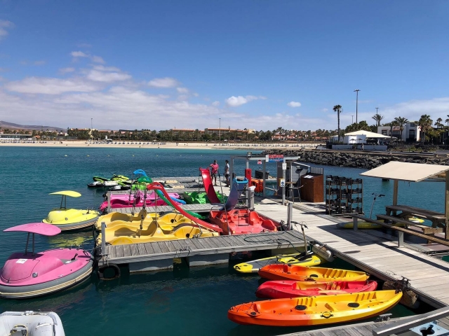 Actividades acuáticas en Caleta Fuste