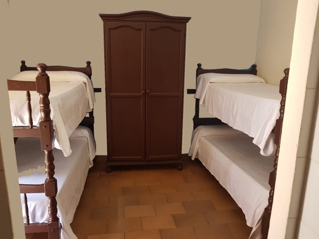 Habitación con literas