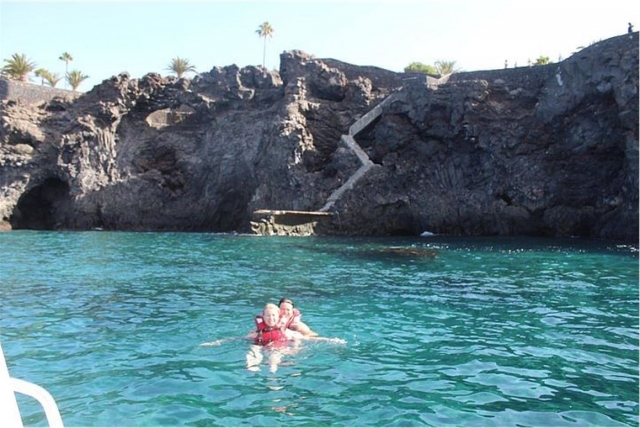  Bagno con moto d'acqua 