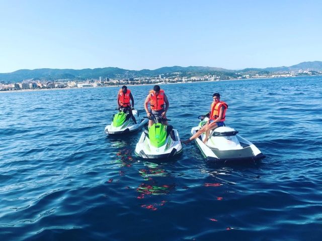  Amici in moto d'acqua 