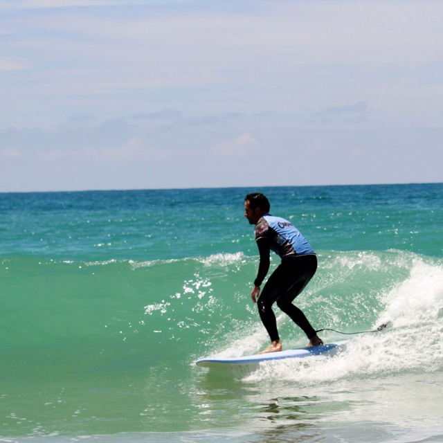 Surfea en Cádiz